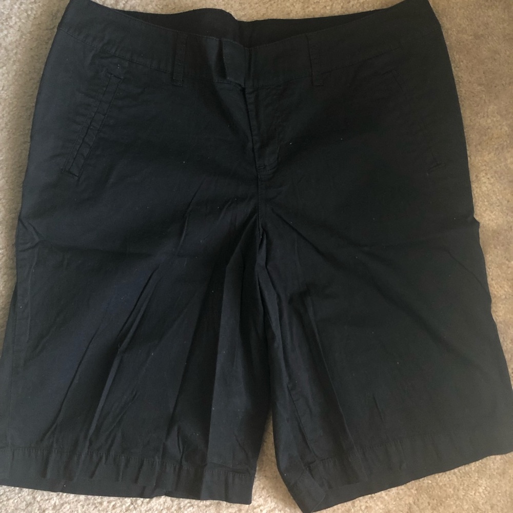 Lane Bryant/Venezia Sz 18 black Bermuda shorts